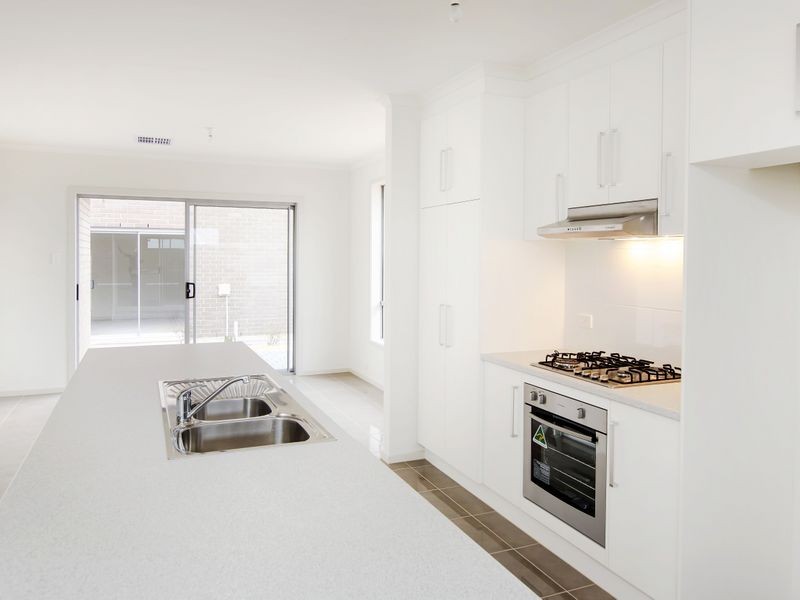 37 Bollard Avenue, Seaford Meadows SA 5169