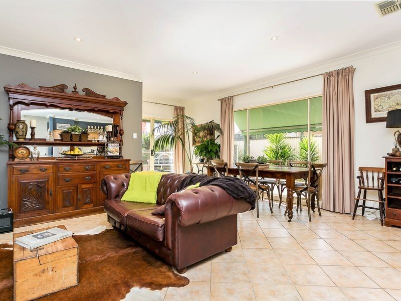 6 Moorfield Terrace, Allenby Gardens SA 5009