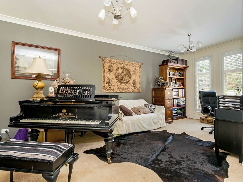 6 Moorfield Terrace, Allenby Gardens SA 5009