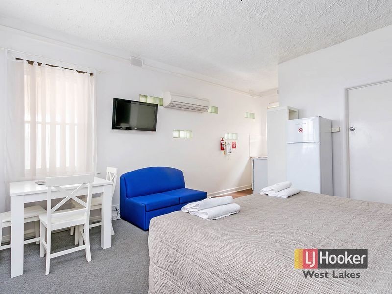 1/52 Seaview Road, West Beach SA 5024