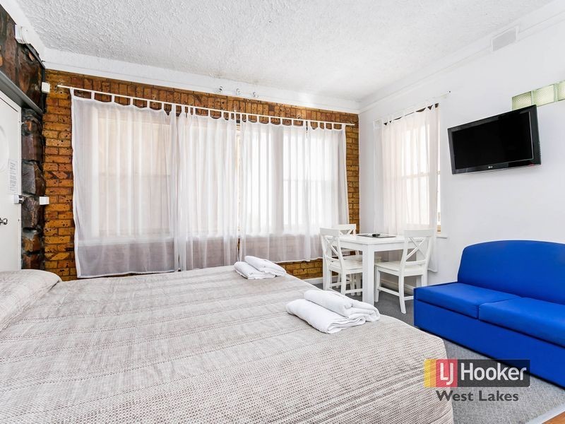 1/52 Seaview Road, West Beach SA 5024