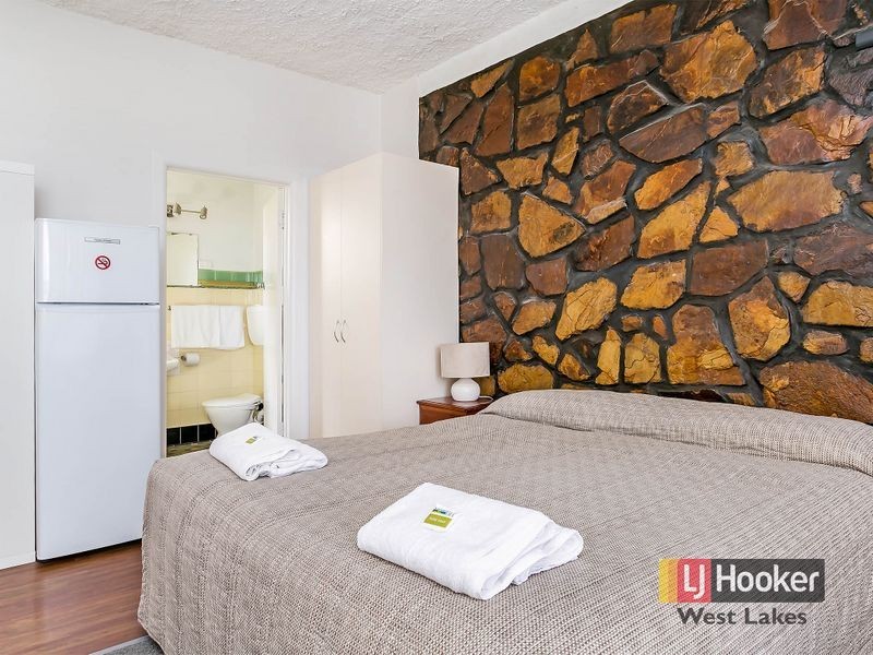 1/52 Seaview Road, West Beach SA 5024