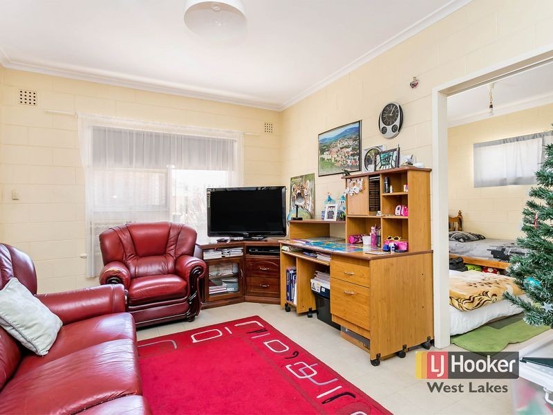 1/12 Fourth Avenue, Seaton SA 5023