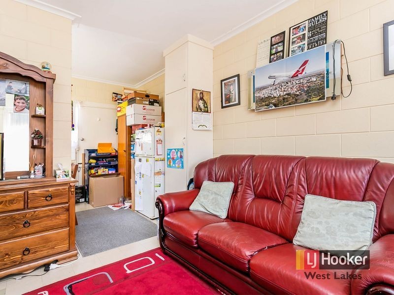 1/12 Fourth Avenue, Seaton SA 5023