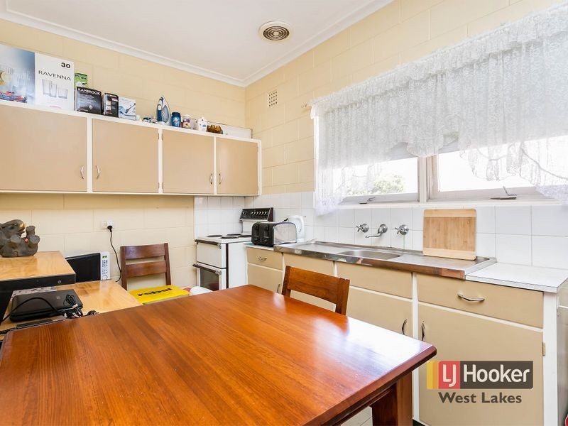 1/12 Fourth Avenue, Seaton SA 5023