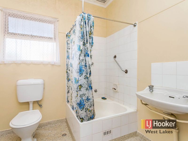 1/12 Fourth Avenue, Seaton SA 5023