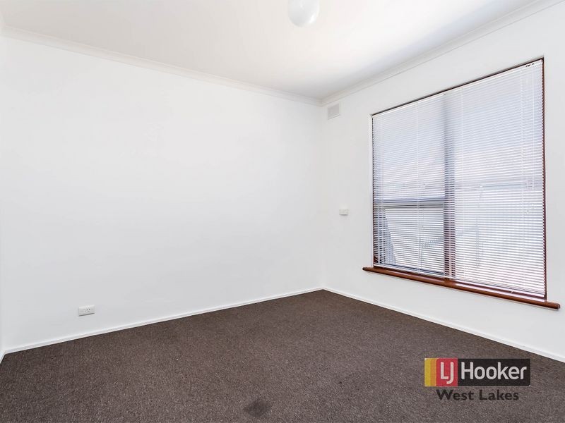 1/10 First Avenue, Seaton SA 5023