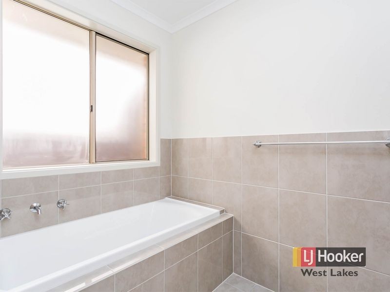 26 Matelot Street, Seaford Meadows SA 5169