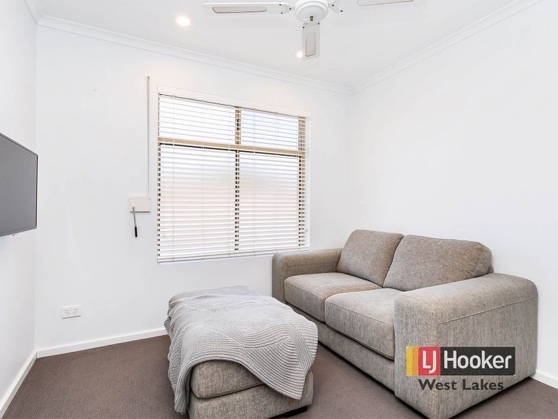 2/10 Tim Hunt Way, Peterhead SA 5016
