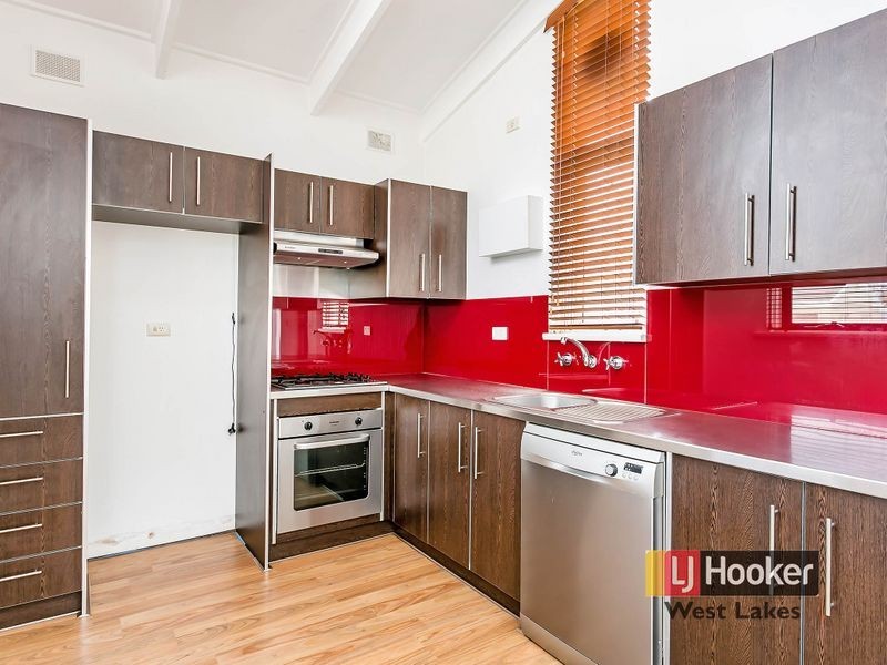 1/2 Rockingham Street, West Beach SA 5024