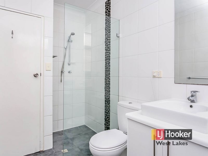 1/2 Rockingham Street, West Beach SA 5024