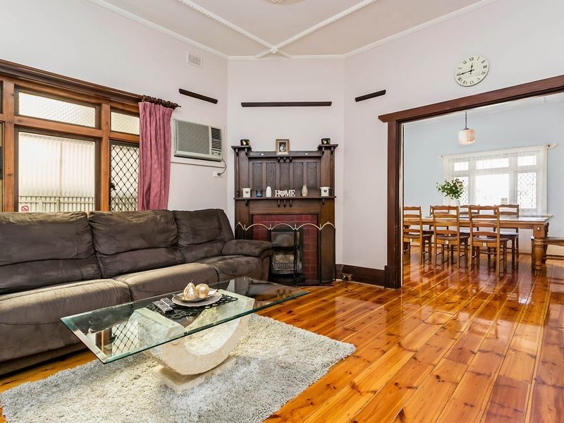 25 Fortisgreen Avenue, Pennington SA 5013
