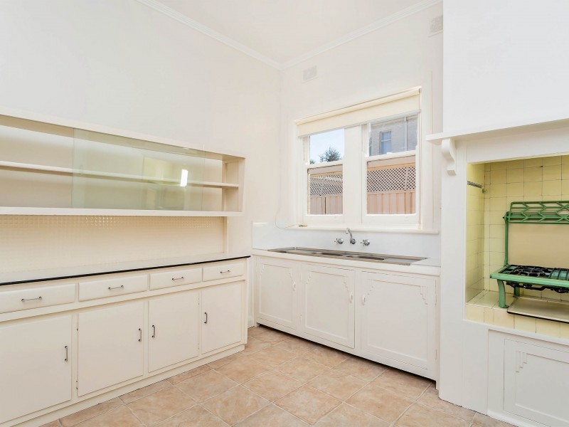 14 A Radstock Ave, Woodville Park SA 5011