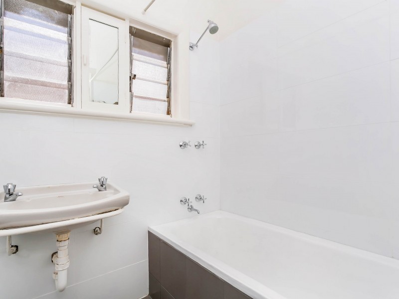 14 A Radstock Ave, Woodville Park SA 5011