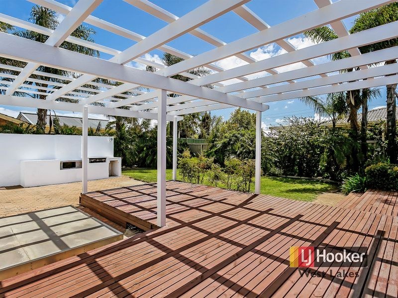 28 Manly Circuit, West Lakes Shore SA 5020