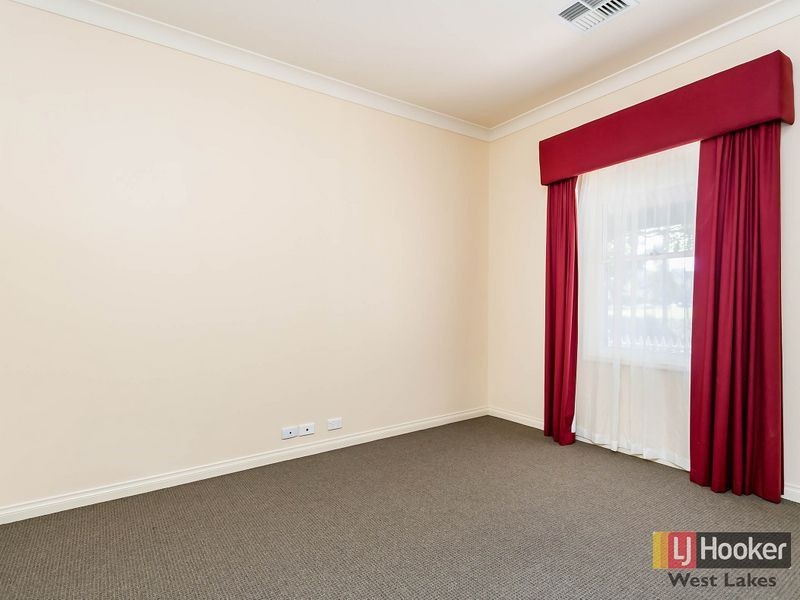 25 Grasswren Way, Mawson Lakes SA 5095