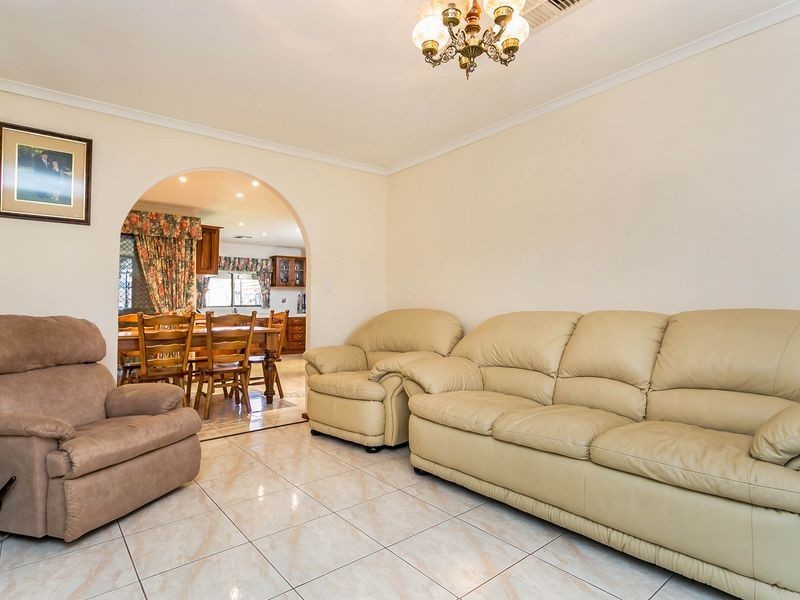 9 Manuel Street, Hendon SA 5014