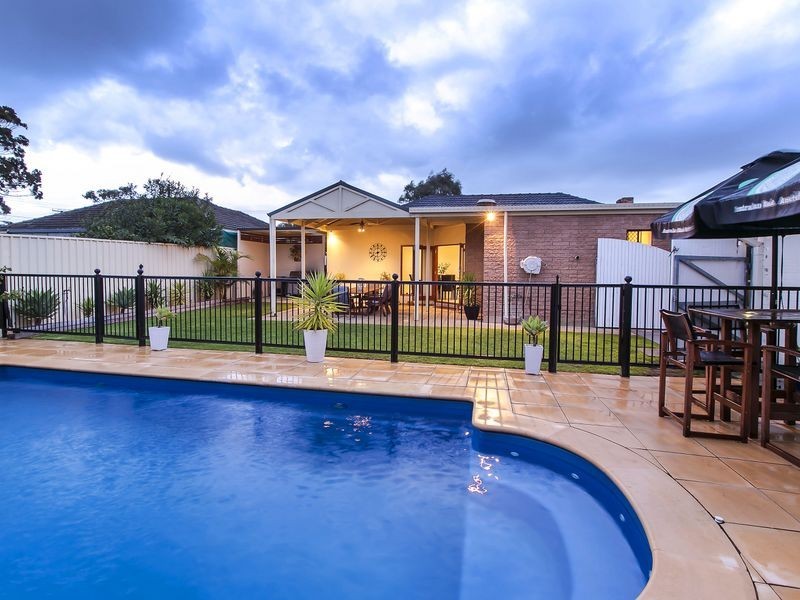 23 Fortrose Avenue, Seaton SA 5023