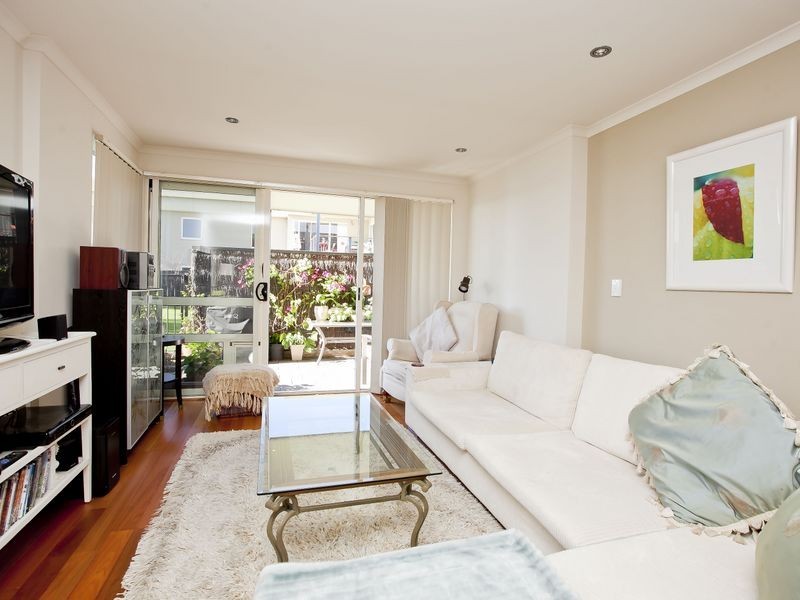 12/74 Military Road, Tennyson SA 5022