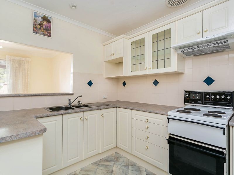 7/1 Moorea Court, West Lakes SA 5021