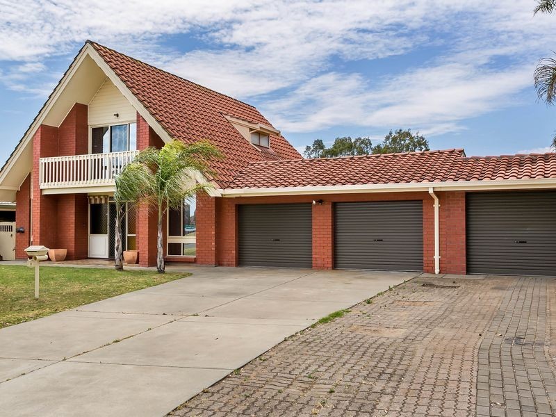8 Settlers Drive, West Lakes SA 5021