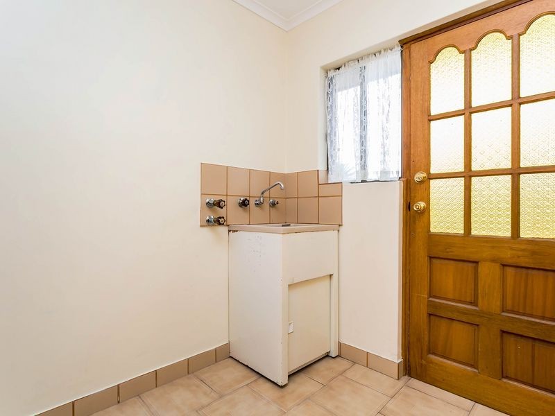 1/4 Dyer Court, West Lakes SA 5021