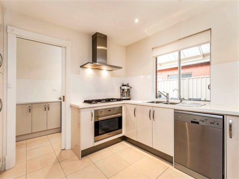 35 Selkirk Avenue, Seaton SA 5023