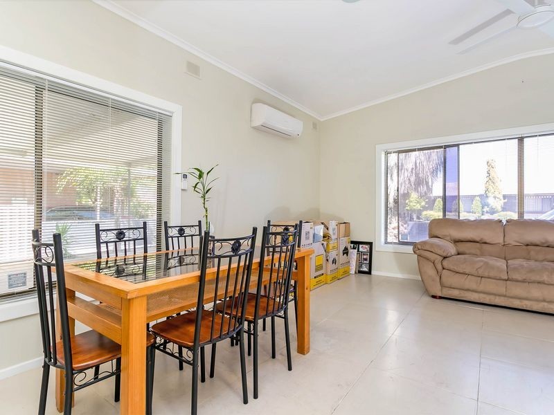14 Brooklyn Terrace, North Haven SA 5018