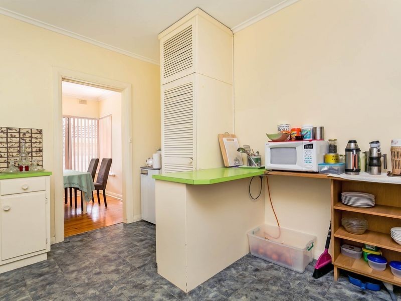 32 Bains Road, Morphett Vale SA 5162