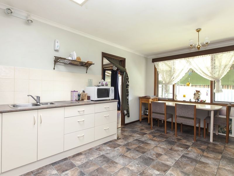 1 Pelican Place, Semaphore Park SA 5019