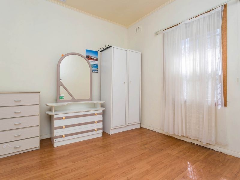 8 Harley Road, Croydon Park SA 5008