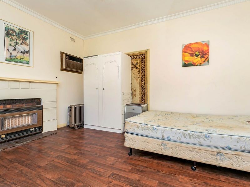 8 Harley Road, Croydon Park SA 5008