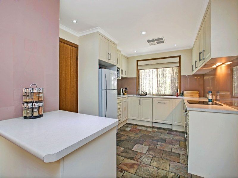 5 Nikoloff Street, Fulham Gardens SA 5024