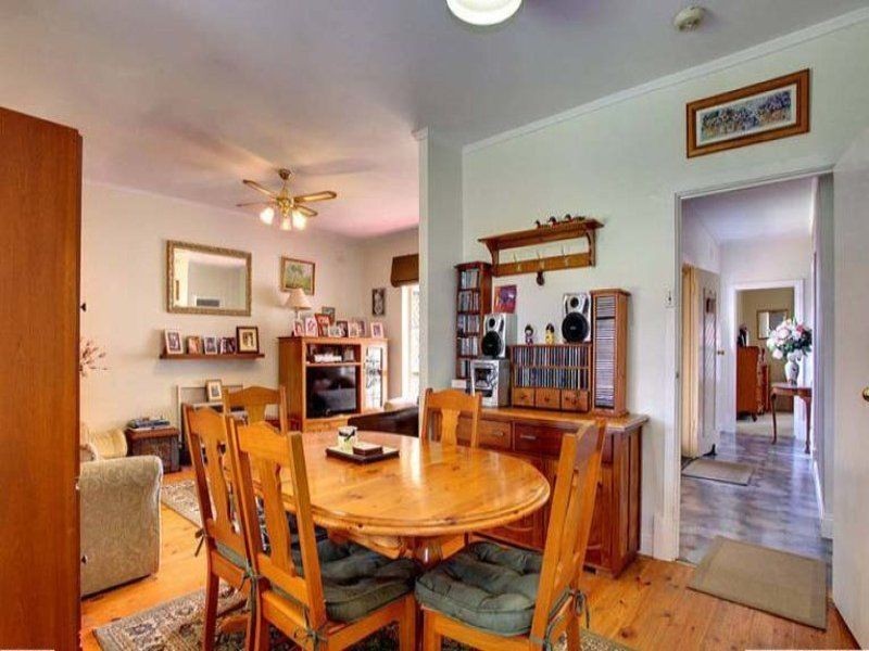 151 Avenue Road, Clarence Gardens SA 5039