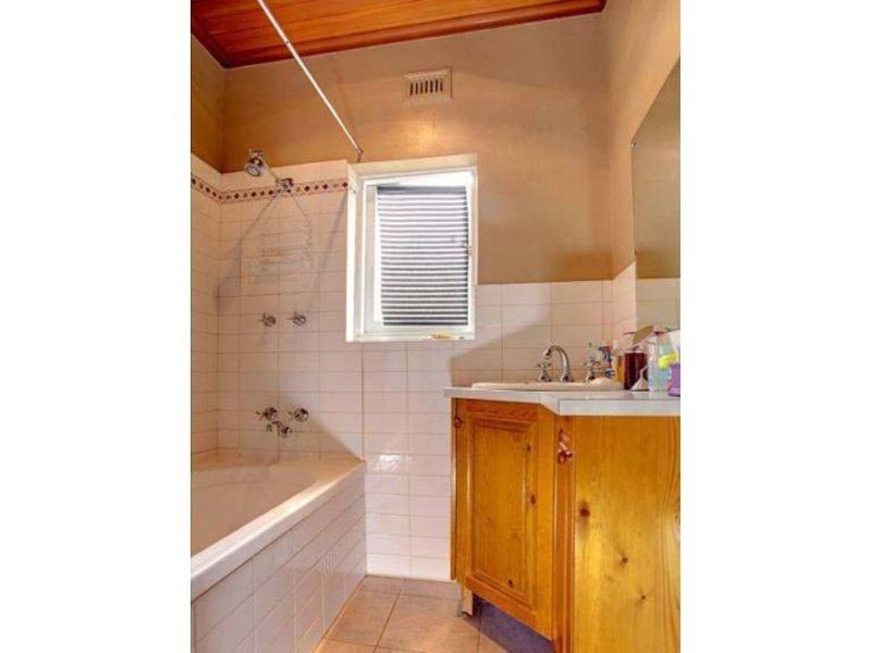 151 Avenue Road, Clarence Gardens SA 5039