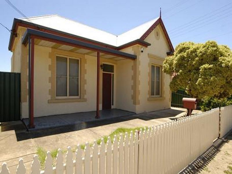 15 Waverley Street, Largs Bay SA 5016