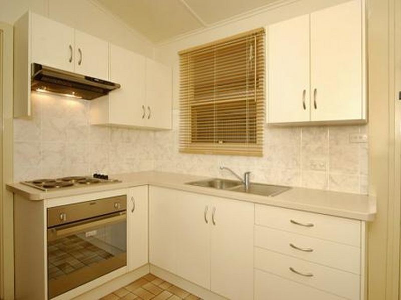 15 Waverley Street, Largs Bay SA 5016
