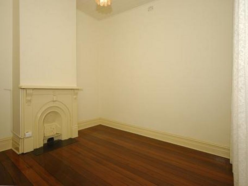 15 Waverley Street, Largs Bay SA 5016