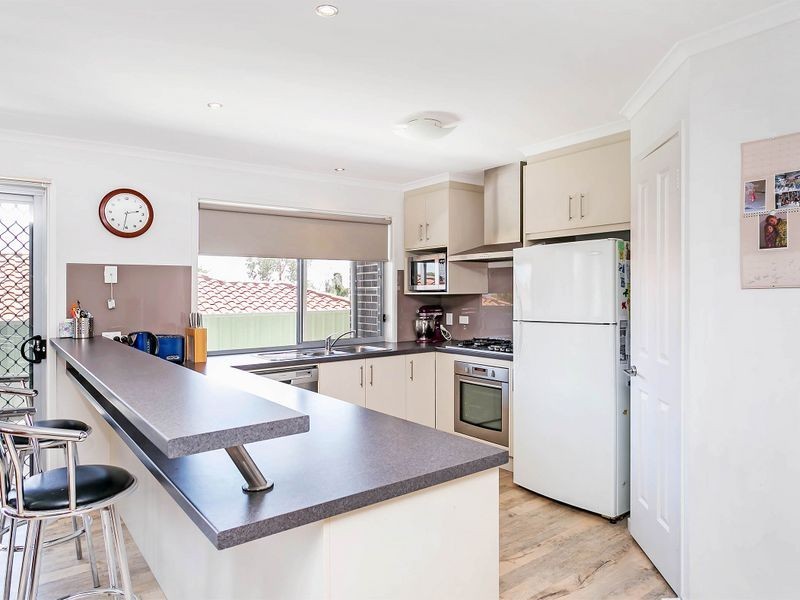 46 Oakvale Way, Hallett Cove SA 5158