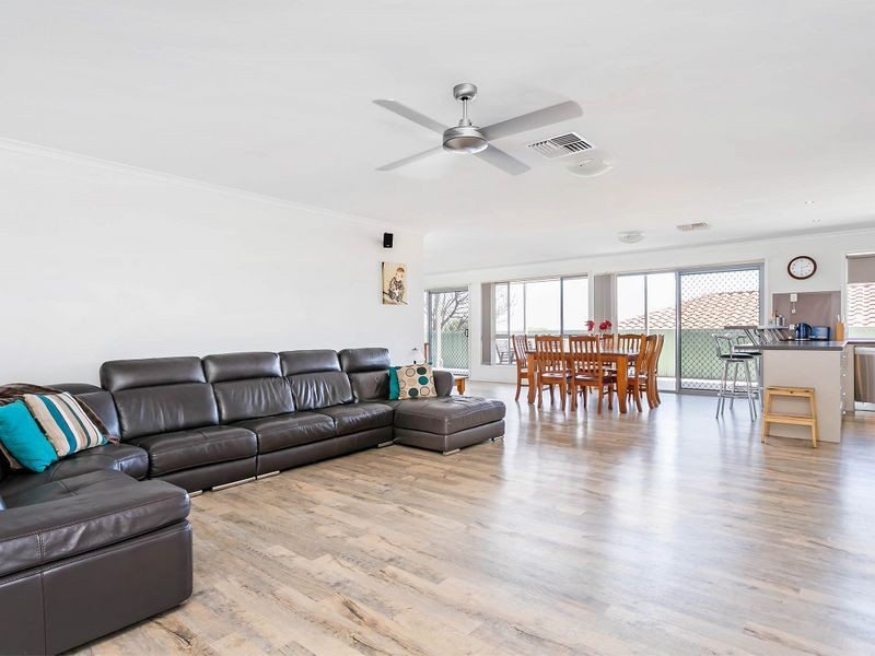 46 Oakvale Way, Hallett Cove SA 5158