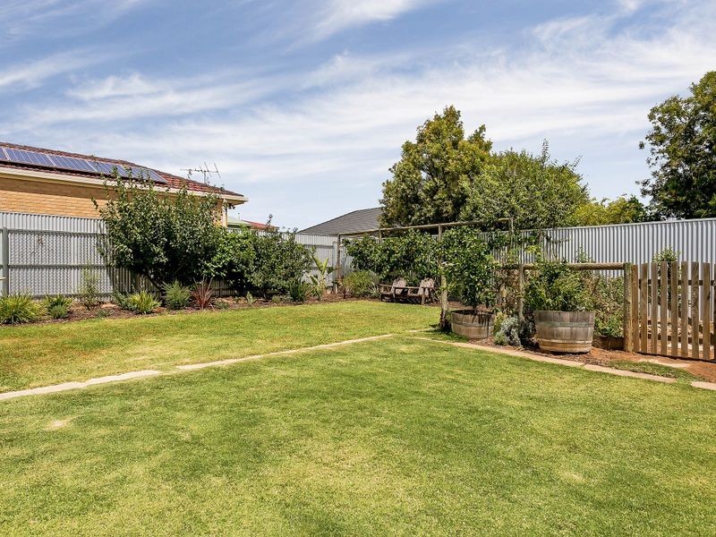 19 Falkirk Avenue, Seaton SA 5023