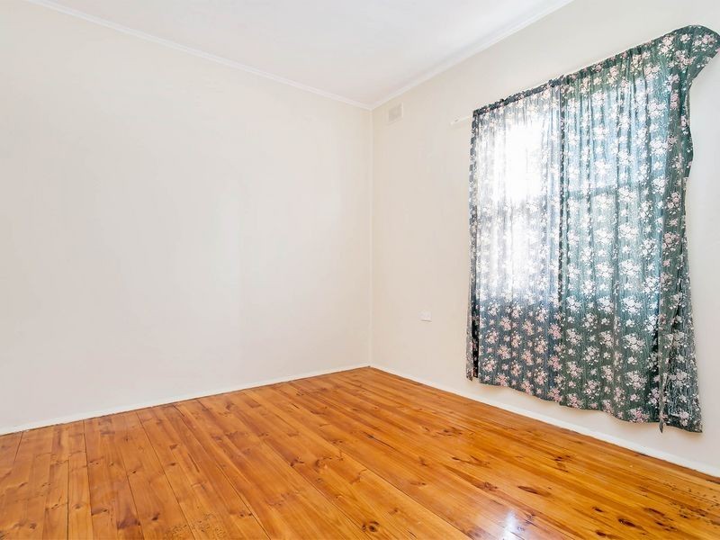 22 Johnston Road, Elizabeth Downs SA 5113