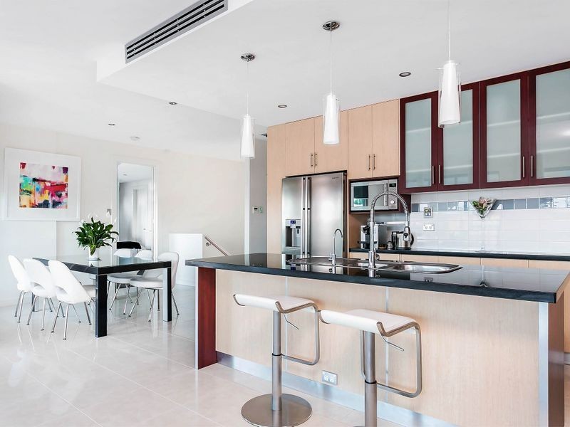 37 Military Road, Tennyson SA 5022