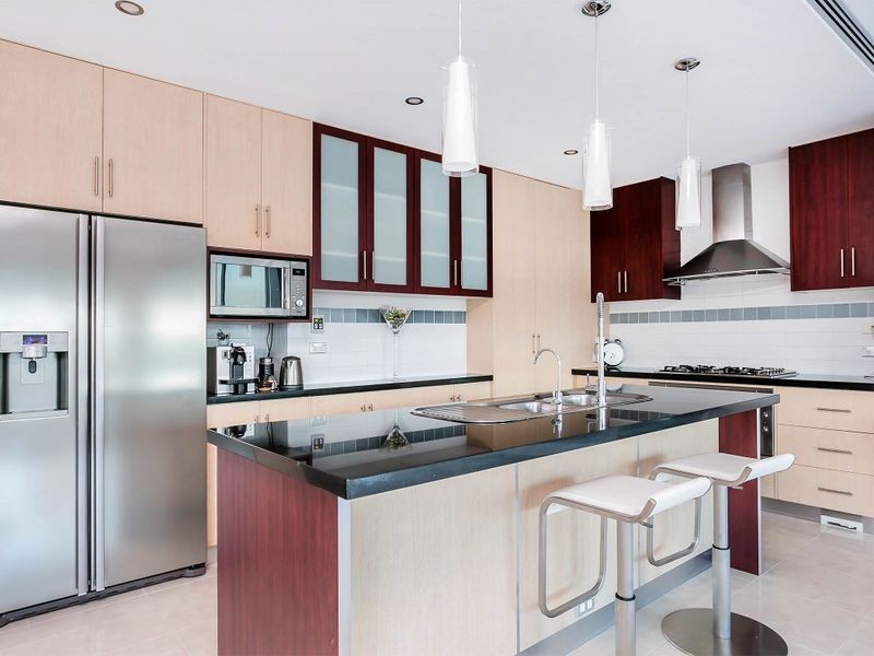 37 Military Road, Tennyson SA 5022