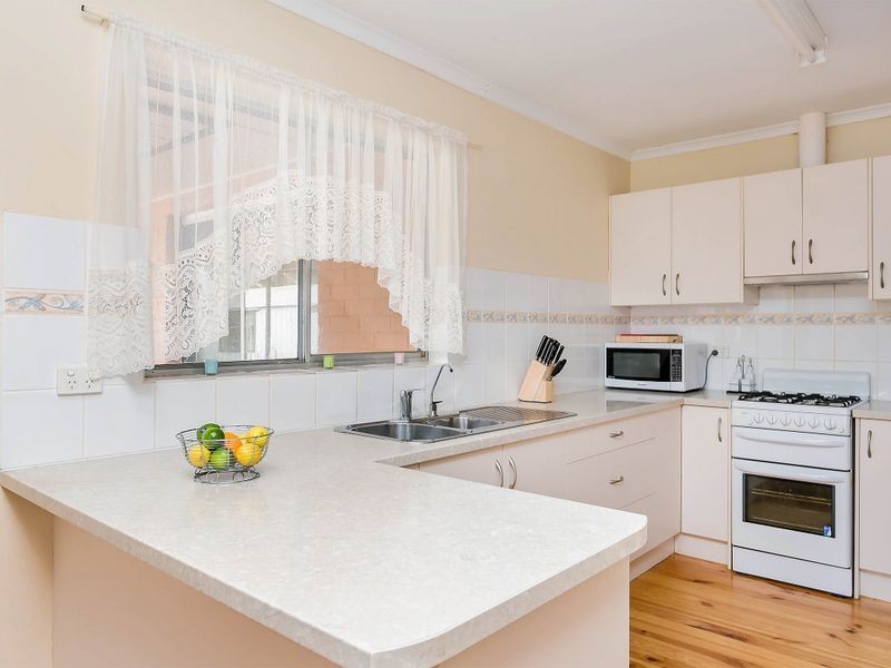 6 Shirley Avenue, Parafield Gardens SA 5107