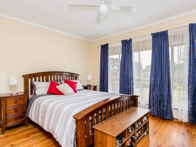 6 Shirley Avenue, Parafield Gardens SA 5107