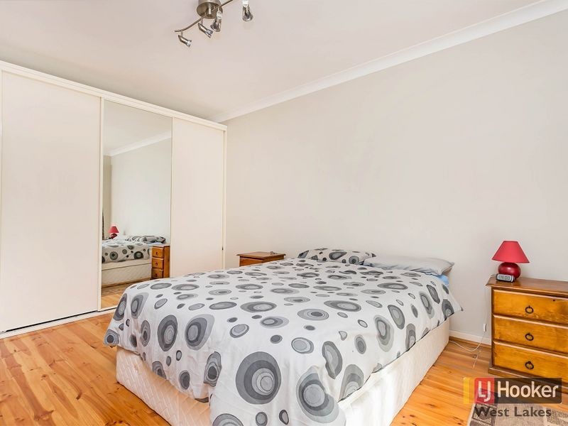 2 Edwin Avenue, Pennington SA 5013