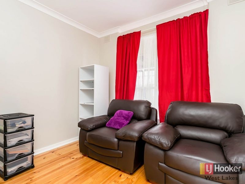 2 Edwin Avenue, Pennington SA 5013