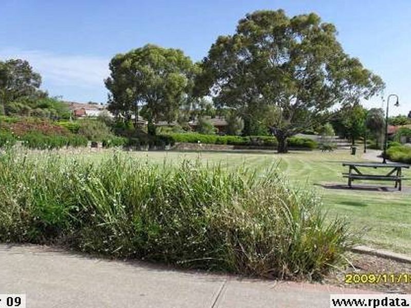 2a Featherstone Circuit, Greenwith SA 5125