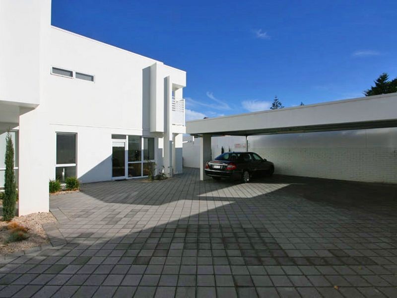 8 West Beach Road, West Beach SA 5024